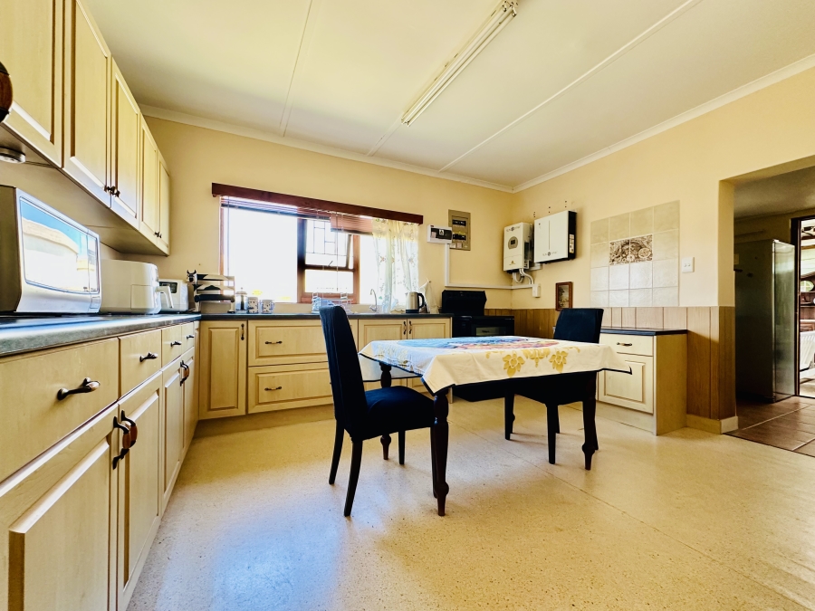 3 Bedroom Property for Sale in Westcliff Western Cape